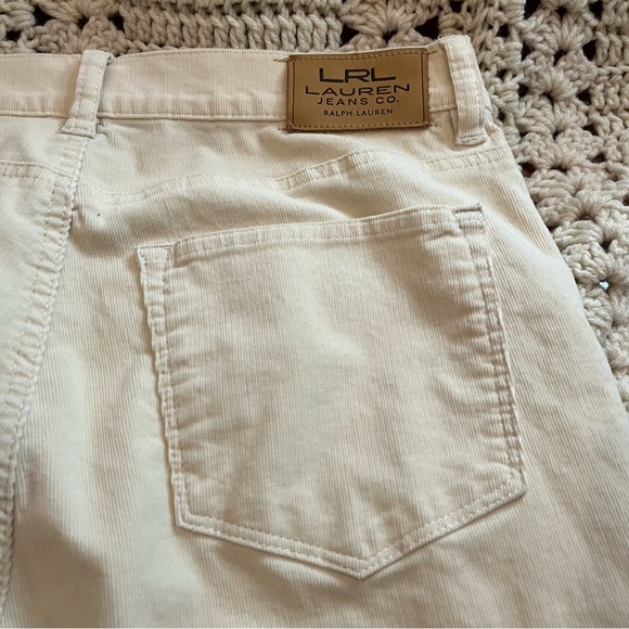 LRL Lauren Jeans Co Ivory Corduroy Flare Leg 5 Pocket Pants Size 8 - Picture 7 of 8